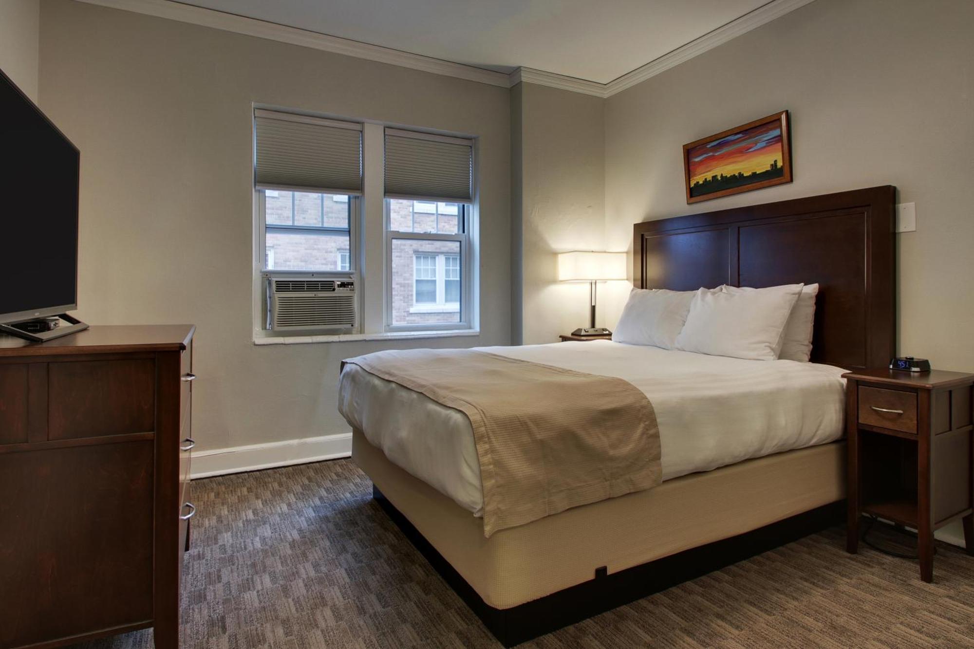 Two-Bedroom Suite