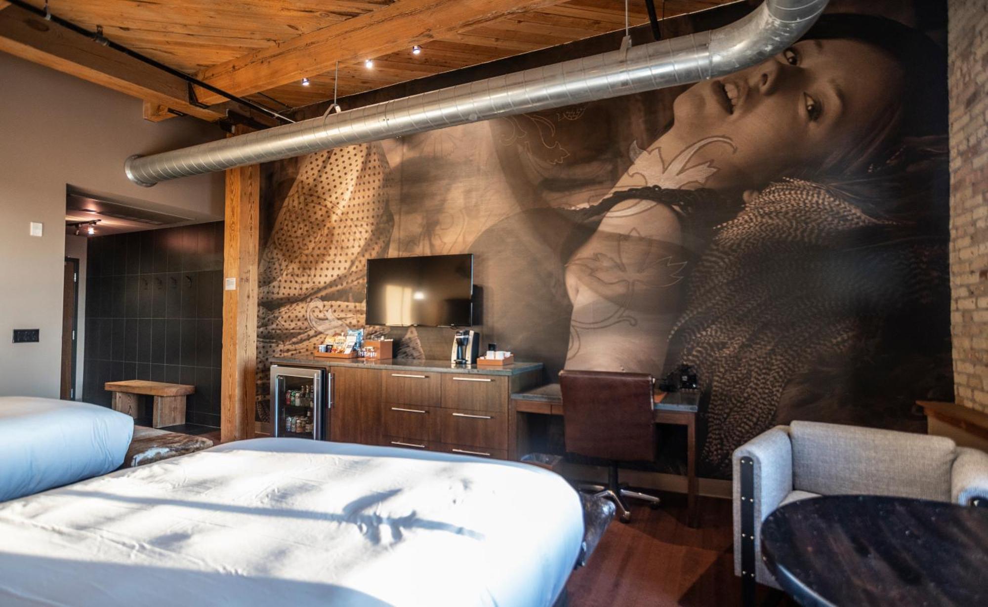 Premium Loft Two Queen Beds