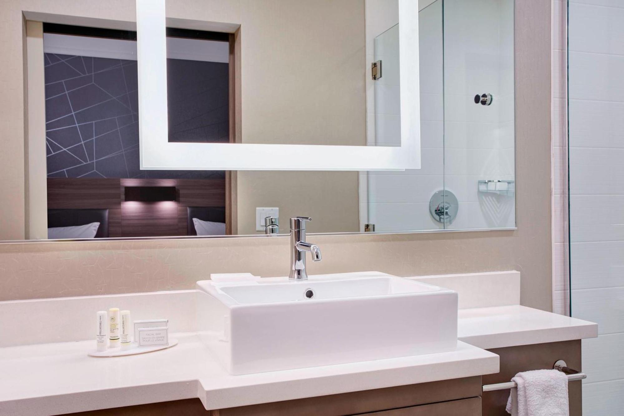Executive King Suite