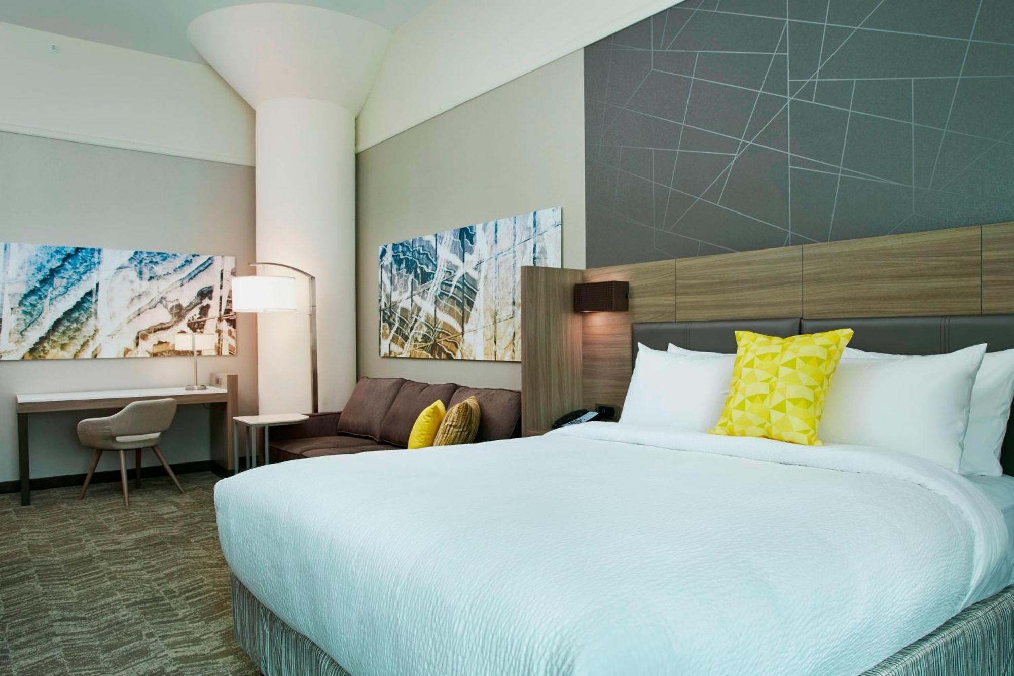 Executive King Suite