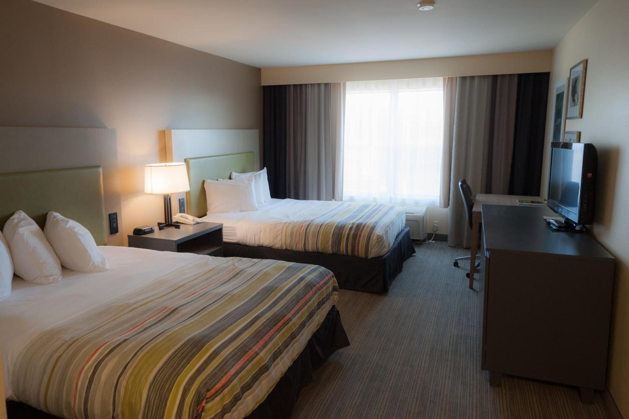 Queen Room with Two Queen Beds - Disability Access/Non-Smoking