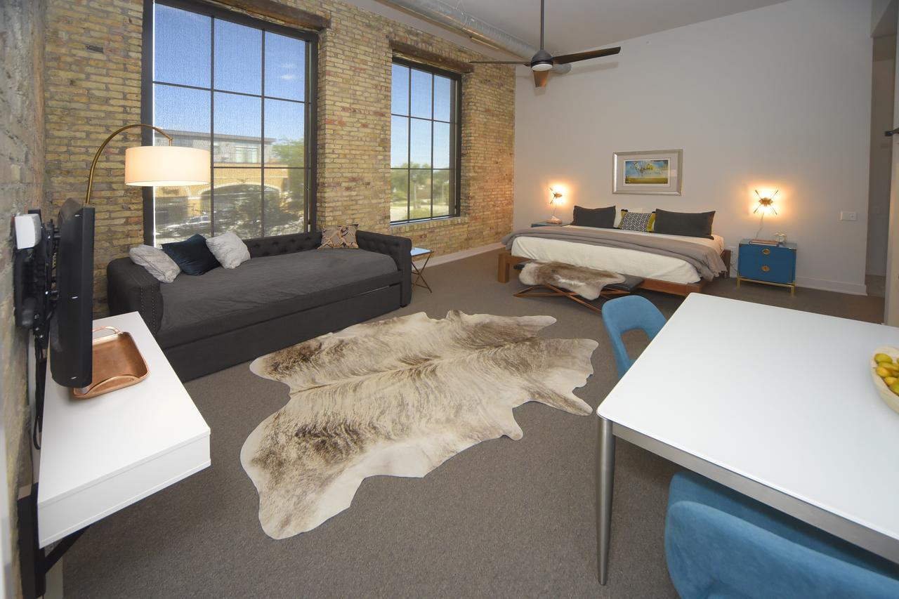 Superior King Suite (Suite 8)
