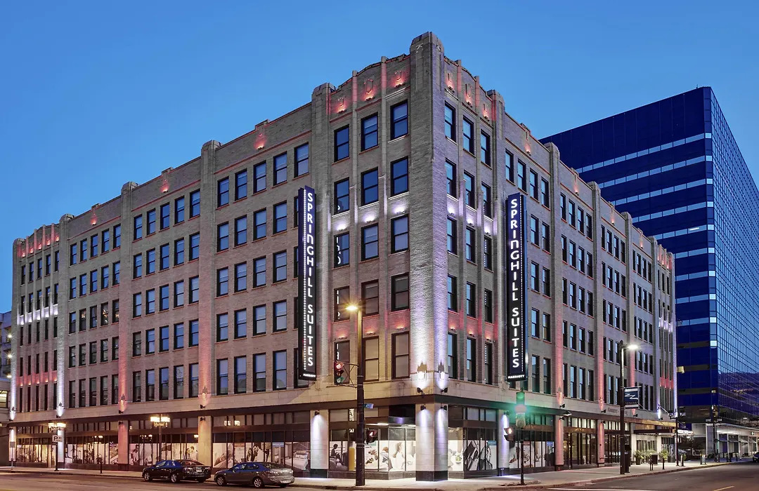 Springhill Suites By Marriott Milwaukee Downtown-1