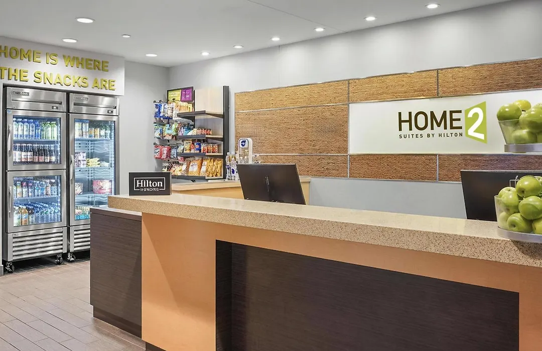 Home2 Suites By Hilton Milwaukee Airport-1