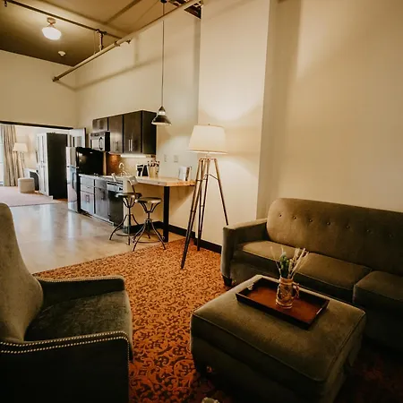 Brewhouse Inn And Suites-3
